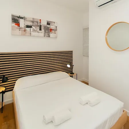 Cerca De La Playa Con Terraza Apartment