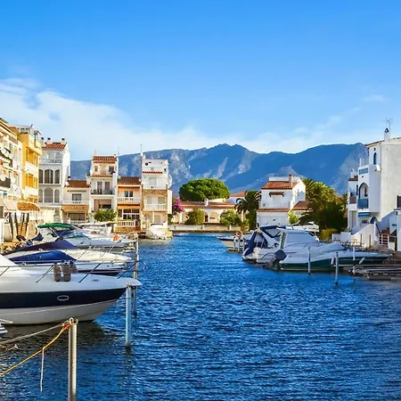 Apartament Cerca De La Playa Con Terraza Empuriabrava